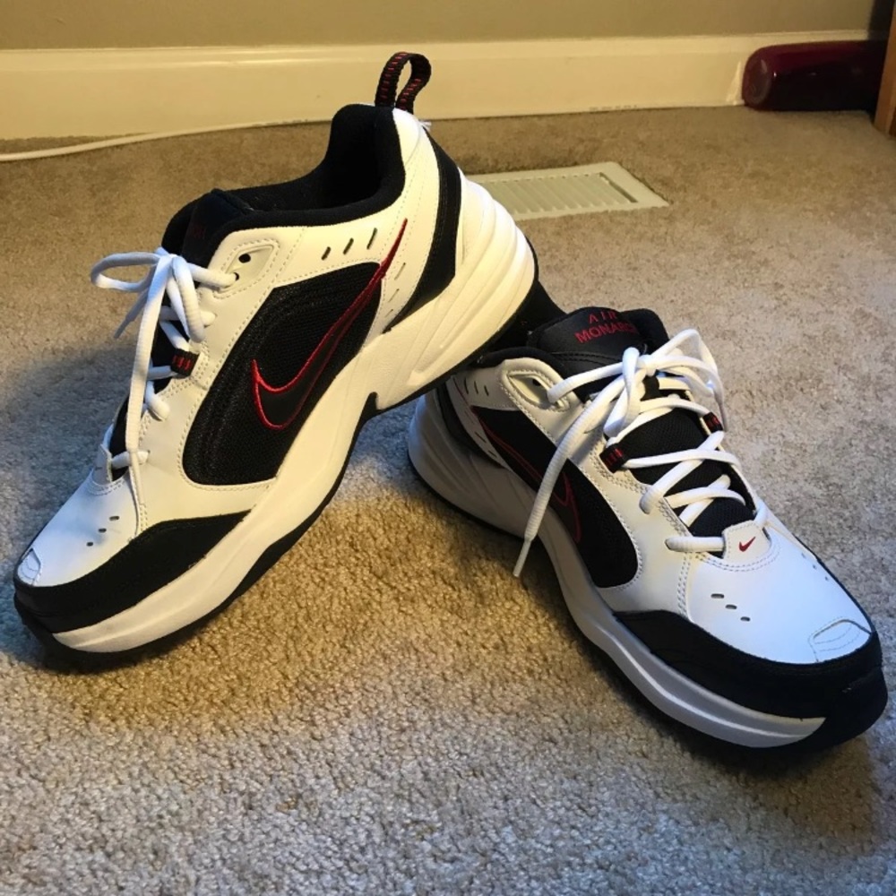 Men’s Nike Air Monarch